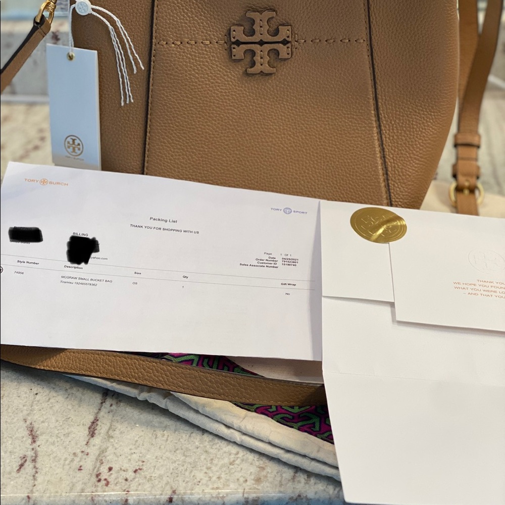 Tory Burch McGraw Small Bucket Bag